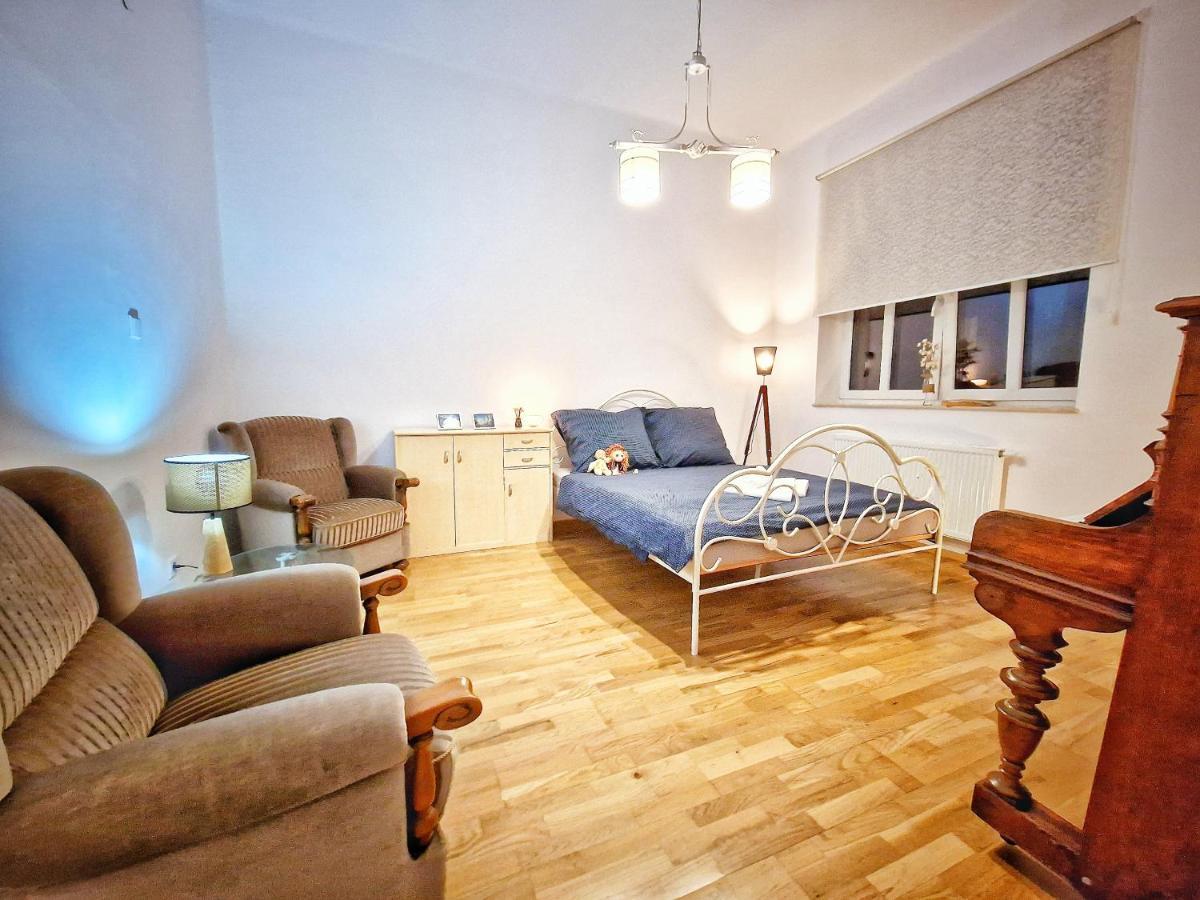 Apartament Beatrice Przemyśl Eksteriør billede